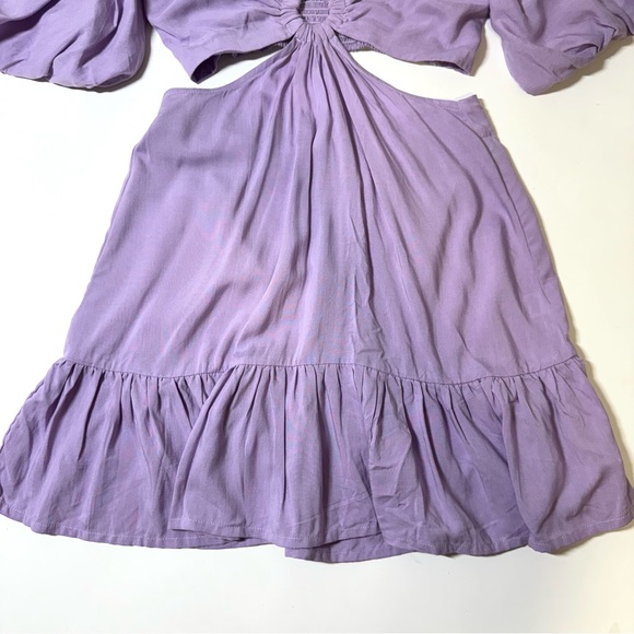 SKEMO NWT Lilac Purple Cut Out Bubble Sleeve Keyhole Mini Dress Size Medium $158 - Picture 5 of 12